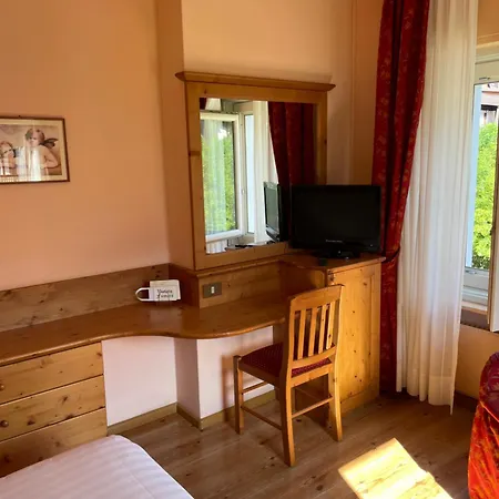 Panoramic 3*
