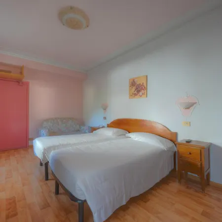 Panoramic 3*
