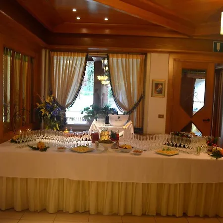 Panoramic Hotel 3*